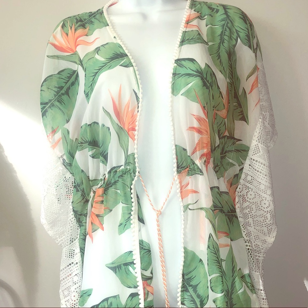 Beach cover up. Size Medium new with tags